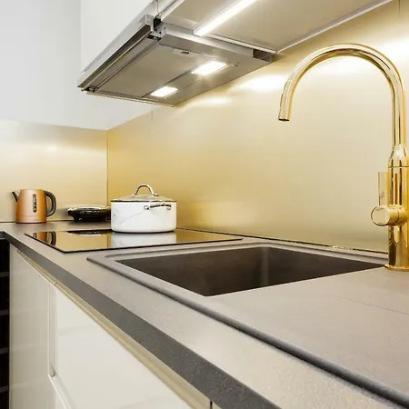 Aura Sky By Renters 公寓 *