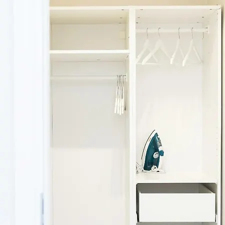 Aura Sky By Renters *