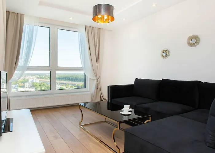 Aura Sky By Renters Apartman