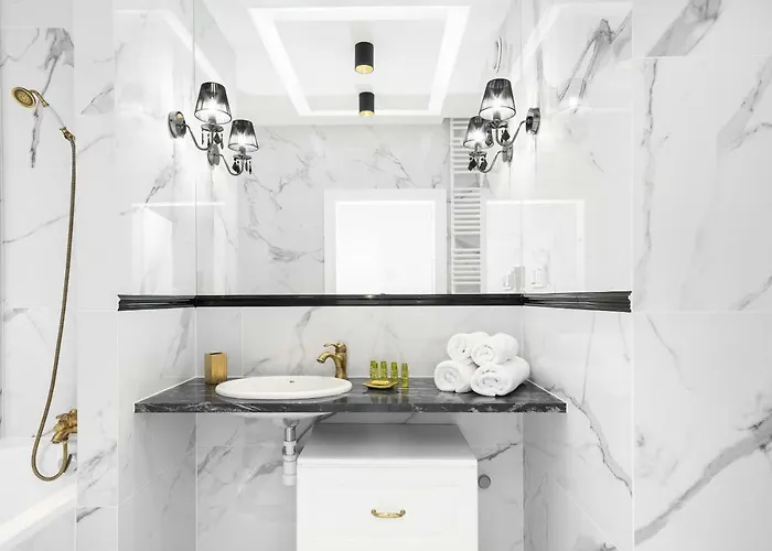 Aura Sky By Renters Apartamento Varsovia