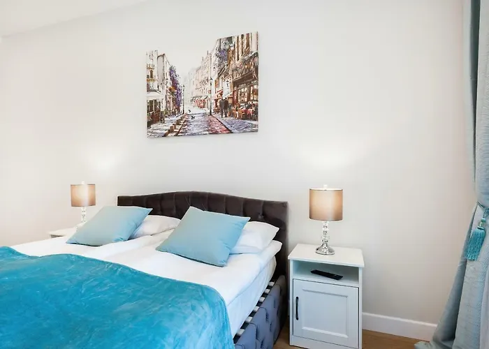 Aura Sky By Renters *