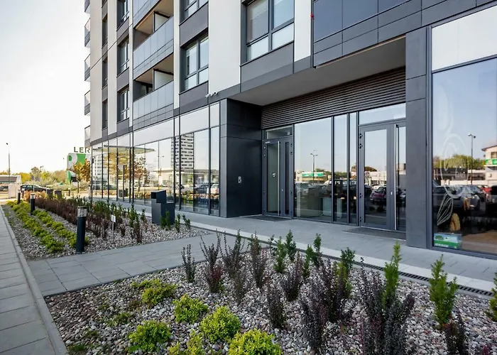 Aura Sky By Renters * Varsovia