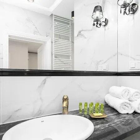 Апартаменты Aura Sky By Renters