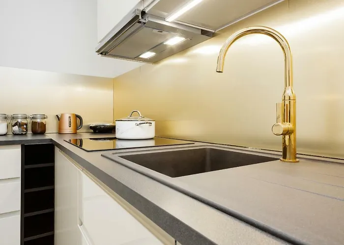 Aura Sky By Renters Daire *